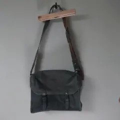 Item thumbnail for item 6d097a52-477c-4847-bf86-543affbdd099