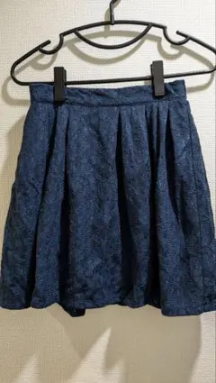 マジェスティックレゴン　スカート　レース　花柄