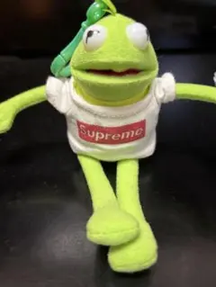 2026年最新】supreme カーミット ぬいぐるみの人気アイテム - メルカリ