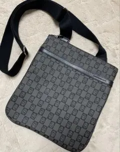 値下げ❗️ CASTLEMAJAC ショルダーバッグ