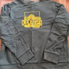 X-LARGE オリーブ色 長袖トレーナー