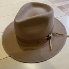 ベージュ ウールフェルトハット ブラウンリボン