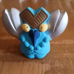 希少　ウルトラマン 怪獣 バルタン星人 陶器 貯金箱 Yahoo!オークション -「バルタン星人 貯金箱」の落札相場・落札価格