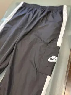 最終価格Nike ナイロンパンツ XL