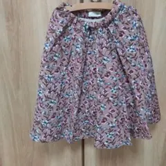 b.ROOM 花柄スカート 110サイズのサムネイル