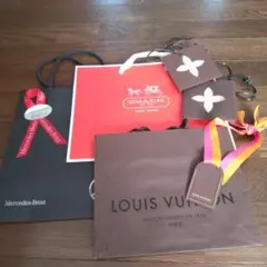 ❤️Mercedes-BenzとLouis VuittonとCOACH✨のサムネイル