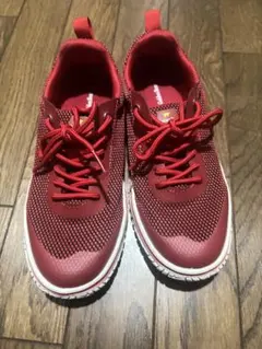 ゴールデンベア スニーカー