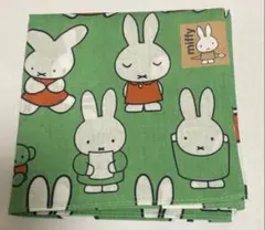 【新品匿名配送】ミッフィー 大判ハンカチ　ランチクロス　お弁当包み　70周年のサムネイル