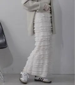 Kastane カットフリルIラインスカート