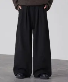 【LUENNA】 2タック ワイド スウェットパンツ　ブラック