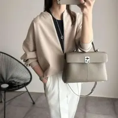 早い者勝ち【美品】ライトダンボールフロント2wayプルオーバー ベージュ