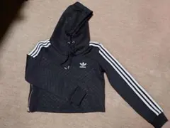 adidas originals レディース クロップドパーカー 黒