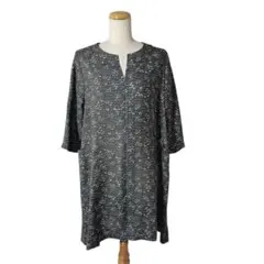 着物リメイク　青鈍色の紬の着物からTネックのフィッシュテールデザインチュニック