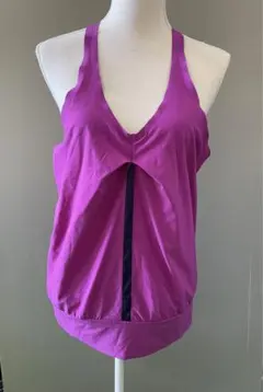 NIKE ナイキ　DRI-FIT  ウエア　Mサイズ