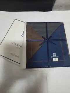 GIVENCHY ハンカチ 3枚セット
