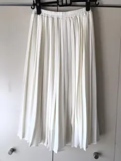 INGNIホワイト プリーツスカート Mサイズ