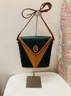 【美品】　e57 イーストフィフティーセブン　PARIS　ショルダーバッグ