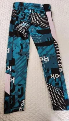 Reebokレギンス　7分丈Mサイズ