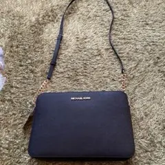新品　マイケルコース ショルダーバッグ 黒