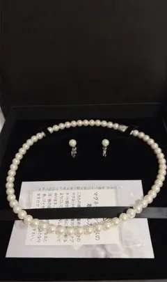 ホワイトパール ネックレス＆イヤリングセット