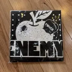 Item thumbnail for item c0262ee8-5842-4614-b0ed-e2f005f5945c