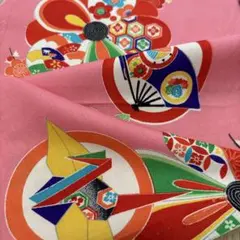 着物 ハギレ 241はぎれ アンティーク 生地　布　古布 和布 古裂 和柄 裂地