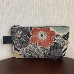 ハンドメイド　ポーチ　和柄　花柄