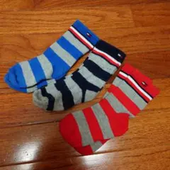 トミーヒルフィガー ベビー靴下 ストライプ 3足セット