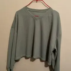 グリーン Vネック ワッフル生地 長袖トップス　デイジー　Mサイズの方にも