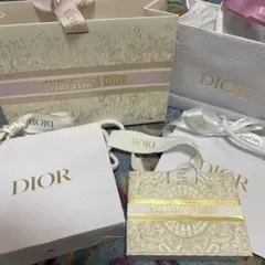 ディオールDior ショッパー　コスメプレゼント　ラッピング