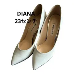 【DIANA 】パンプス薄水色23cm フチラメ