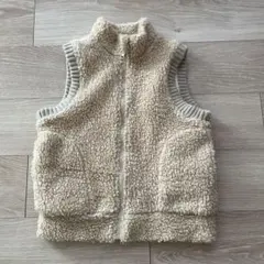 ボア素材 ノースリーブ ベスト クリーム色　150㎝