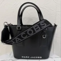 MARCJACOBSショルダーバッグ　ロゴ　黒　2way マークジェイコブスのサムネイル