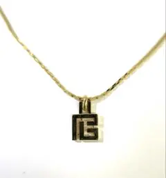 【美品】BALMAIN ロゴ ネックレス ゴールドカラーのサムネイル