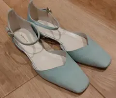 AU BANNISTER アンクルストラップ パンプス ミントグリーンのサムネイル
