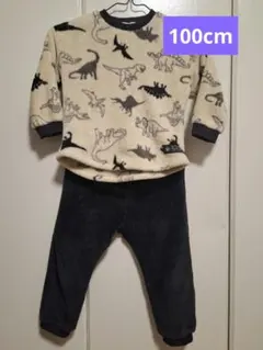 【お値下げ】恐竜柄　フリースパジャマ　100cm　上下セット　子供服