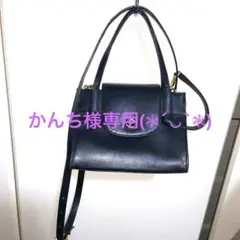 イアパピヨネ　コンパクトショルダーバッグ