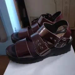 NUOVO 厚底ストラップサンダル M