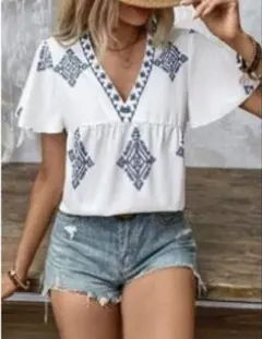 SHEIN 刺繍入り半袖ブラウス Sサイズ