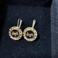 AGATHA PARIS ピアス マスコット犬 ゴールド