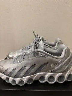 【美品】NIKE AIR MAX DN8
