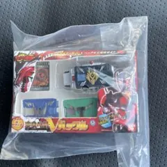 仮面ライダー龍騎　DXミニチュア&パッケージコレクション　変身ベルトVバックル