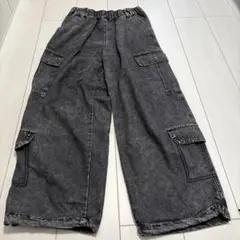 メンズ　刺繍入りダークグレーワイドパンツ　Sサイズ