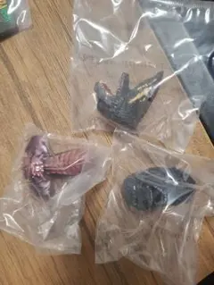 一番くじゴジラ怪獣乱舞　E賞モンスターヘッドマグネット3種