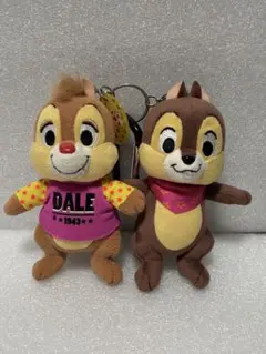 ディズニーストア　ぬいぐるみバッジ　チップとデール