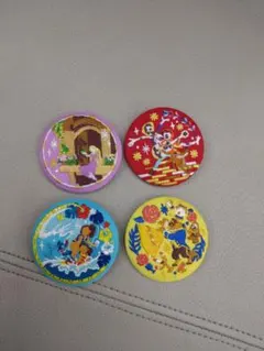 ディズニー刺繍缶バッジセット 4種
