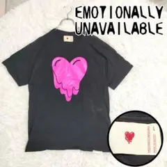 エモーショナリー アンアベイラブル Tシャツ ブラック ワンポイント コラボ