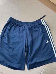 adidas O サイズ　
ネイビー ショートパンツ サイドストライプ