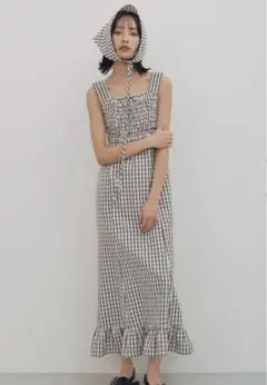 リリーブラウン　チェック柄キャミワンピース　IVR