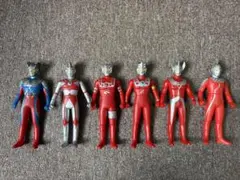 ウルトラマン、怪獣　ソフビ フィギュア まとめ売りのサムネイル